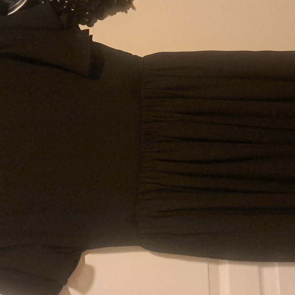 Closet clearance - Picture 4 of 10